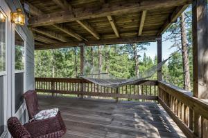 Miners Claim - Home with 2 Decks & Pool