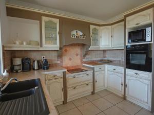 Beautiful Villa in Vidauban with seasonal Pool