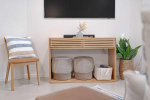 Liana One Coastal Mission Vibe One Bedroom