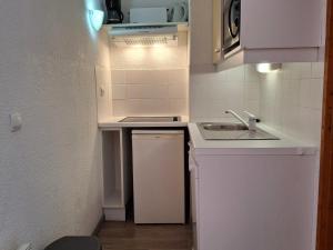Appartements Location saisonniere a Saint-Francois-Longchamp pour 8 personnes - FR-1-807-132 : photos des chambres