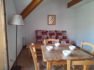 Confortable T2 Duplex 4 pers. au pied des pistes - FR-1-807-134