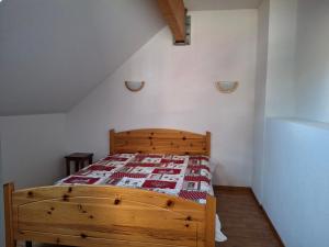 Confortable T2 Duplex 4 pers. au pied des pistes - FR-1-807-134