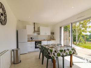 Gîte moderne avec jardin clos et animaux admis près de Nantes et Angers - FR-1-622-108