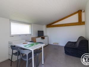 Studio cosy avec terrasse en campagne, proche Nantes - FR-1-622-109