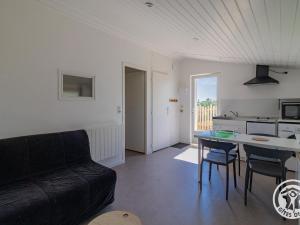 Studio cosy avec terrasse en campagne, proche Nantes - FR-1-622-109