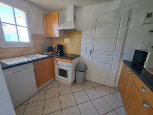 Maison charmante pour 6 personnes, résidence calme avec piscine privée - FR-1-323-578