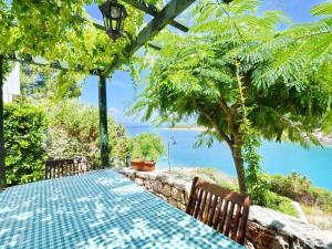 Blissful Bay Apartments Vrboska - One Bedroom Apartment with Balcony