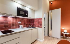 Cute apartment in Akacfa st, Moon