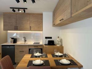 Appartement rénové Méribel, proche pistes, fibre incluse - FR-1-180-657