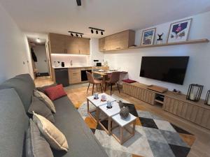 Appartement rénové Méribel, proche pistes, fibre incluse - FR-1-180-657