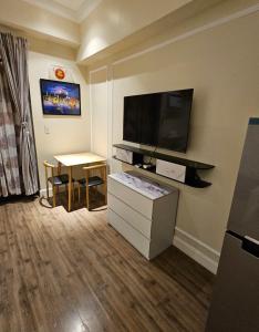 A Grand Residence Vibe