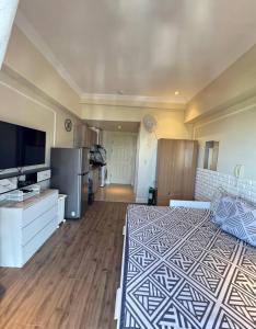 A Grand Residence Vibe