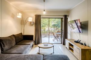 Belina - Mayfair Premier