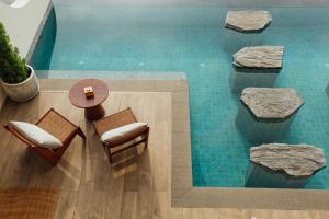 Tasana bar and luxury resort