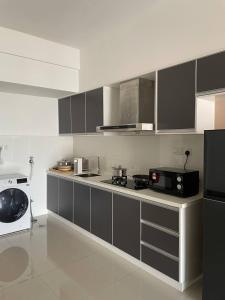 Serene Suites Jelutong