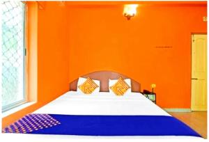 HOTEL PREMIUM PALACE # INDRANIL INN DIGHA - Restaurant - AC Rooms Available- Near Old Digha Sea Beach - Fully Air Conditioned Room - A Premium Hotel In Digha