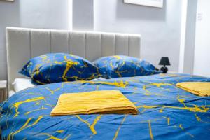 Cozy Main Square Apartment III with Breakfast