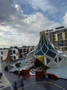 At Ayutthaya Hotel