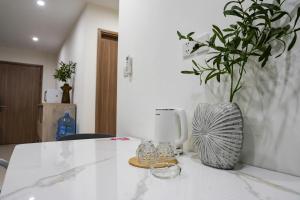 Shi House -3BR Buliding S601 Near Park VinhomesQ9