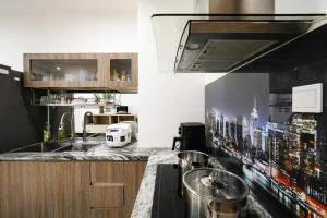 Shi House -3BR Buliding S601 Near Park VinhomesQ9