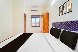 Super Hotel O HMT Colony Kochi formerly Pullans Arcade