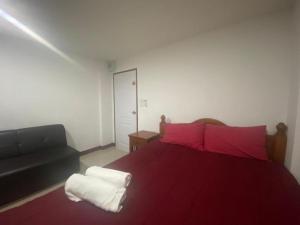 OYO 1135 Triple A Residence