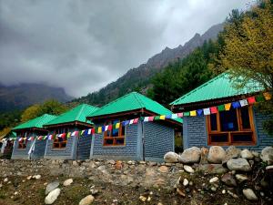 ThrillEscape - Stay in Cottages & Tents