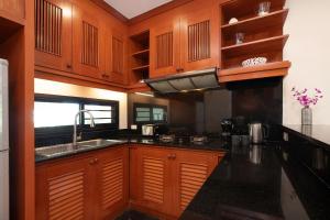 Tropical Living at 3BR Pool Villa Bianca, Baan Bua Luxury Estate, Nai Harn Beach