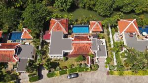 Tropical Living at 3BR Pool Villa Bianca, Baan Bua Luxury Estate, Nai Harn Beach