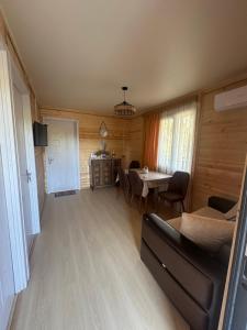 კოტეჯი 109