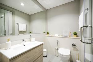 KeyRock Living - Lakeview Luxury in Zada Tower