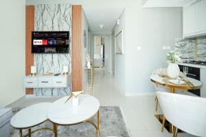 KeyRock Living - Lakeview Luxury in Zada Tower