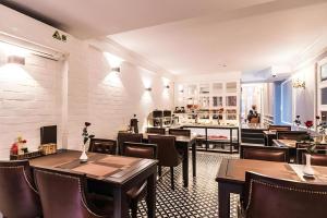Ha Noi Crystal Pearl Hotel