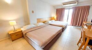 Diamond City Place Hotel