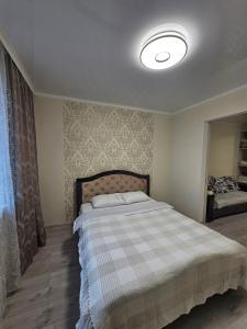 Яровиця 15 Центр