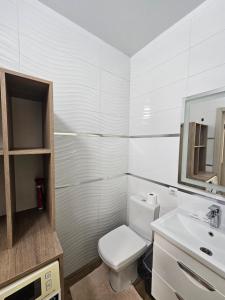 Яровиця 15 Центр