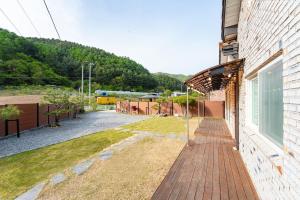 Chuncheon Private House Small House in the Forest 2