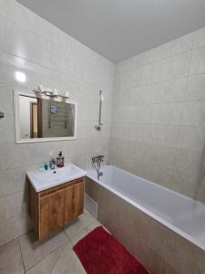 Яровиця Центр 94