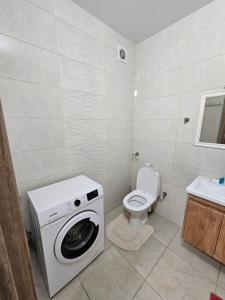 Яровиця Центр 94