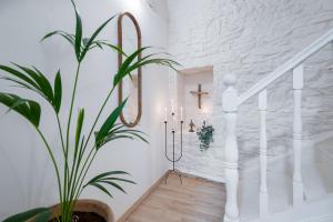 Waves - Seaside Escape