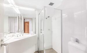 city stay gouger st ex hotel room in city