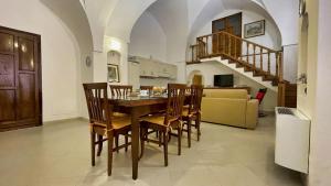 Three-Bedroom Deluxe Apartment