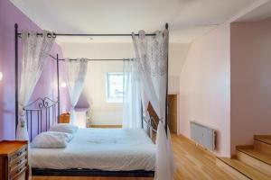 Maisons de vacances La Villa des Vagues - vue mer proche de la plage : photos des chambres
