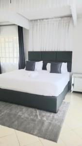 Three bedrooms apartment