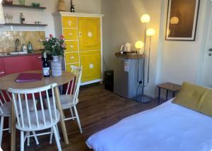 charming studio in Amsterdam-Noord