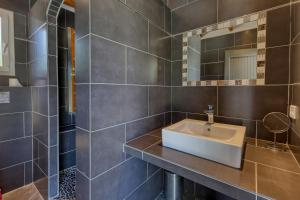 Villas L-Hacienda - Villa Climatisee avec Piscine : photos des chambres