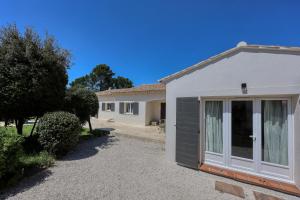 Villas L-Hacienda - Villa Climatisee avec Piscine : Villa 5 Chambres 