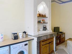 Residence Verdi - Appartements meubles en centre ville : photos des chambres