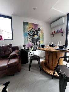 Appartements La folie douce Jacuzzi et clim : photos des chambres