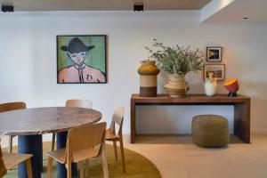 Xenia Signature Collection by Totalstay